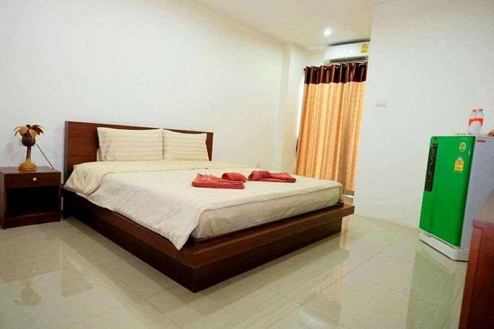 Pc Place Pattaya Exterior photo